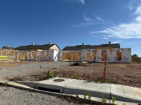 2003 Silver Bay Ct, Mountain Home, AR 72653