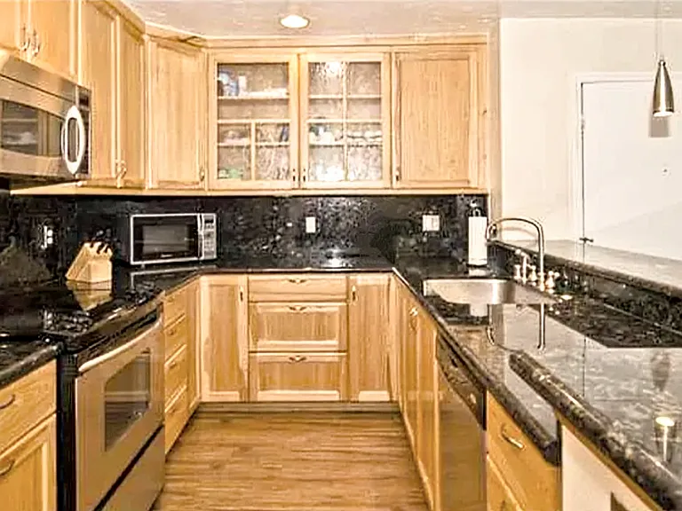 3591 Ruffin Rd — Photo 11