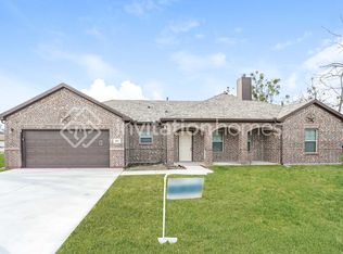 405 E Aimee St, Forney, TX 75126