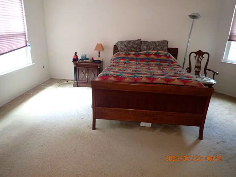 122 Sunnyvale Ct — Photo 17