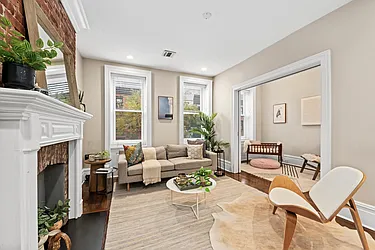 336 Bloomfield Street, #2