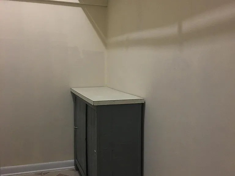Walk-in closet