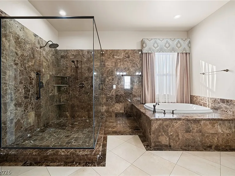 904 Calville Estates Ct — Photo 48
