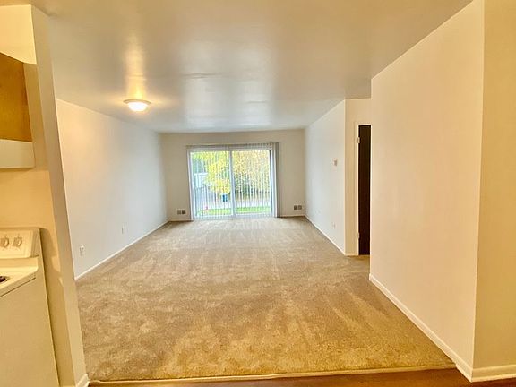 4th image of 2744 Golfside Dr APT 505