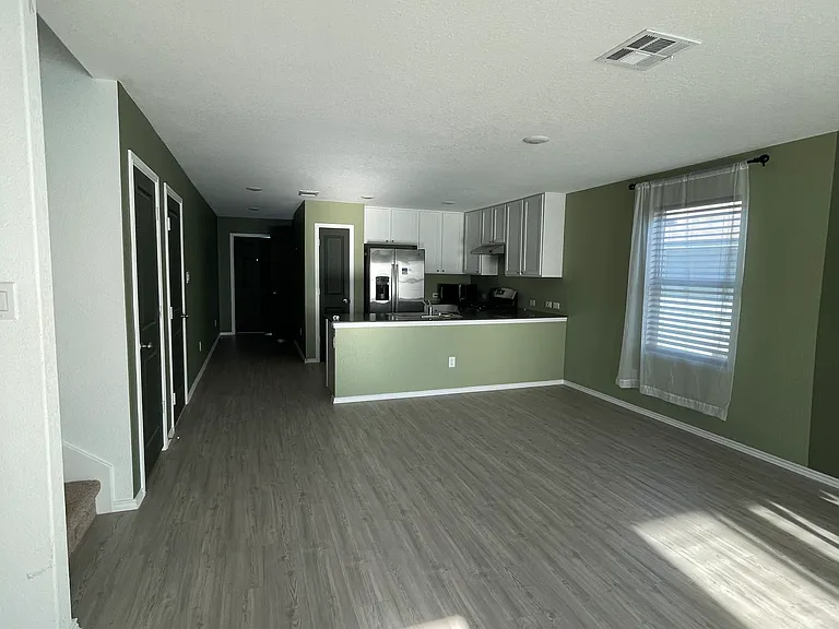 4528 Azure Pl — Photo 2