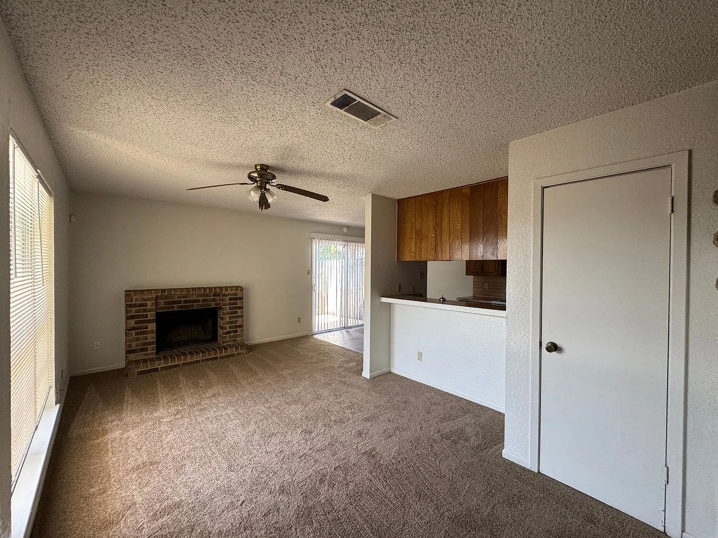 3001 Lake Rd — Photo 2