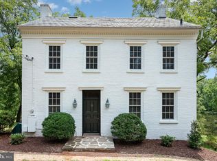 82 Walnut Ln, Thomasville, PA 17364