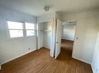 901 Centennial Dr #901.5, Lawrence, KS 66049