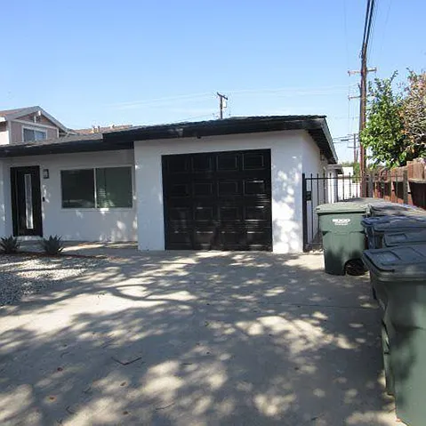 Building Photo - 20615 Arline Ave