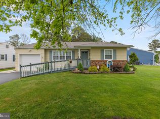 129 Edgewater Ct, Toms River, NJ 08757