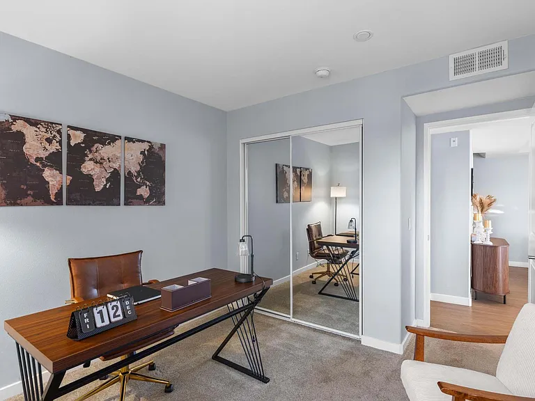 River Ranch Townhomes & Apartments — Photo 113