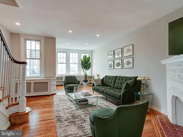 4264 Neilson St, Philadelphia, PA 19124