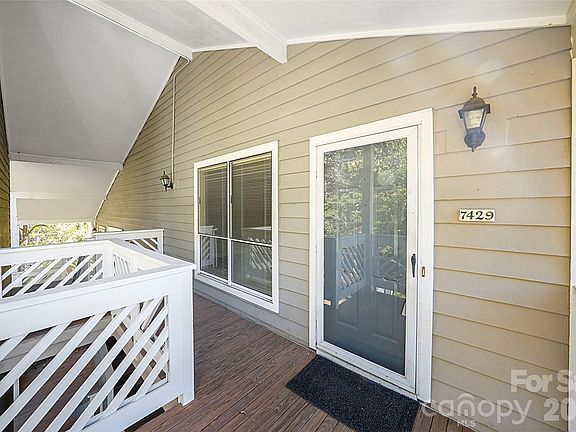 4th image of 7429 Ashfield Ct