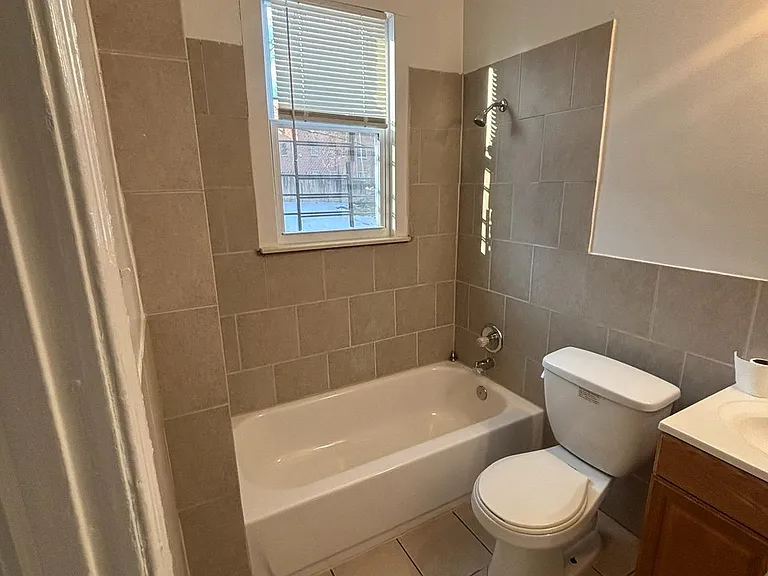 2820 Pomeroy Rd SE #2 — Photo 5