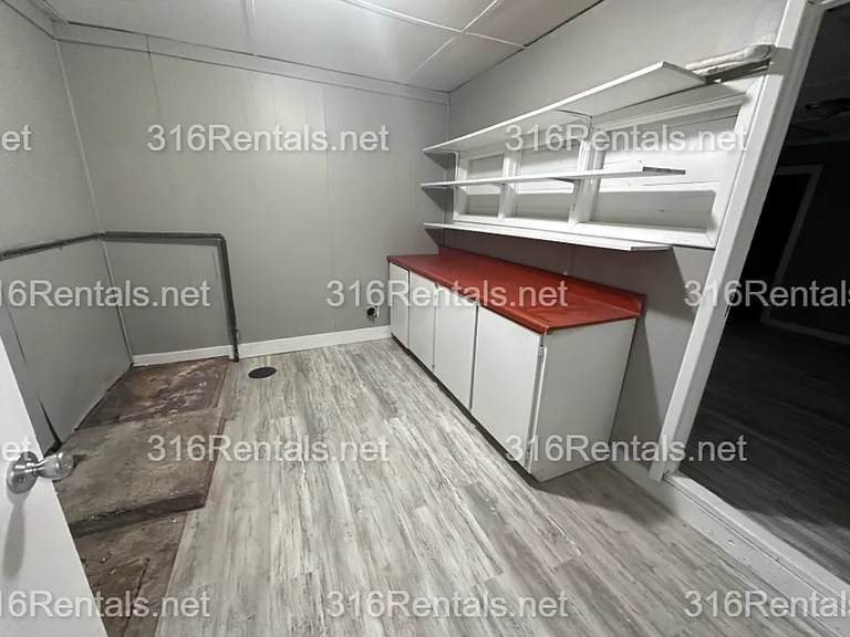 6155 S Hydraulic St — Photo 10