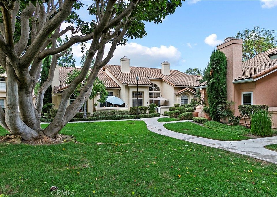1st image of 141 Nightingale Dr