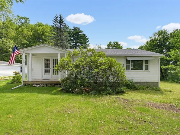 25 Neale Rd, Royalston, MA 01368