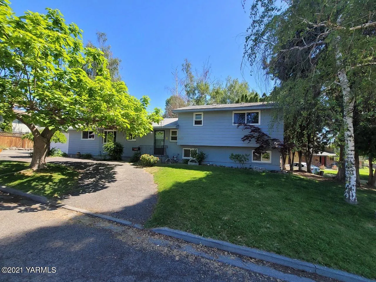 603 Park Ave photo 1