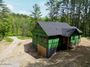 20 Aberdeen Ln, New Marlboro, MA 01230