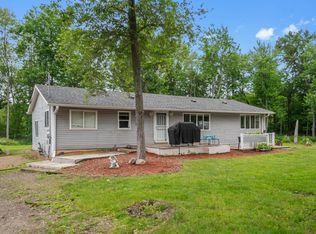 33563 Hemingway Ave, Stacy, MN 55079