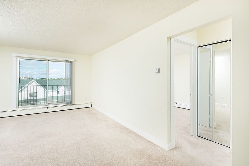 Spruce Grove Apartment for rent - 2 Bedrooms — photo 15