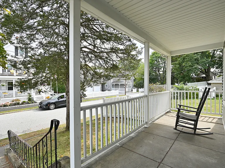 7 Perham St #2 — Photo 31