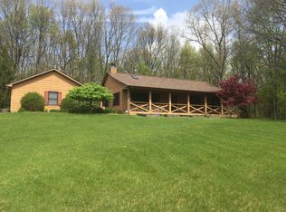 17907 Garfield Rd, Olivet, MI 49076