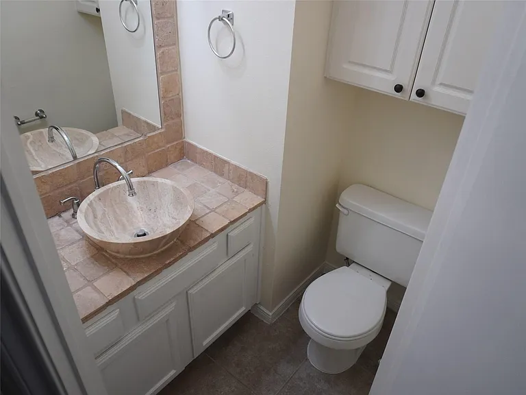 31 N Lakeridge Cir — Photo 28