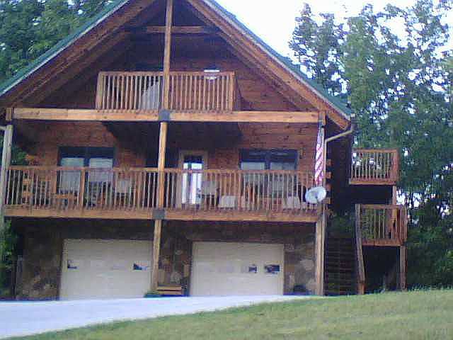 2nd image of 252 Green Valley Rd