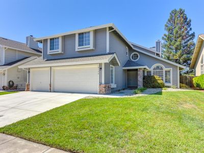 9126 Brienne Way, Elk Grove, CA, 95758