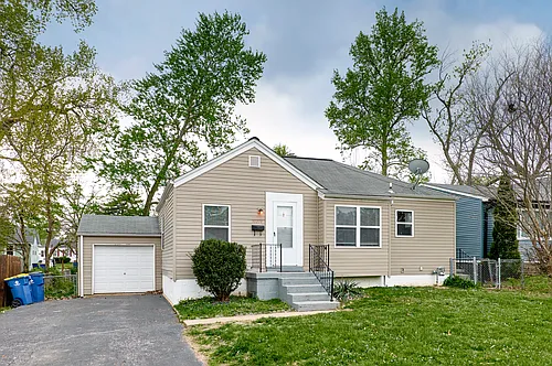10214 Saint Anthony Ln Photo 1