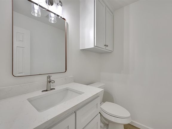 5th image of 1503 Bamwick Dr