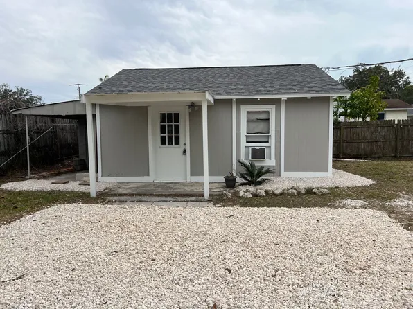 2745 9th St E APT B, Bradenton, FL 34208