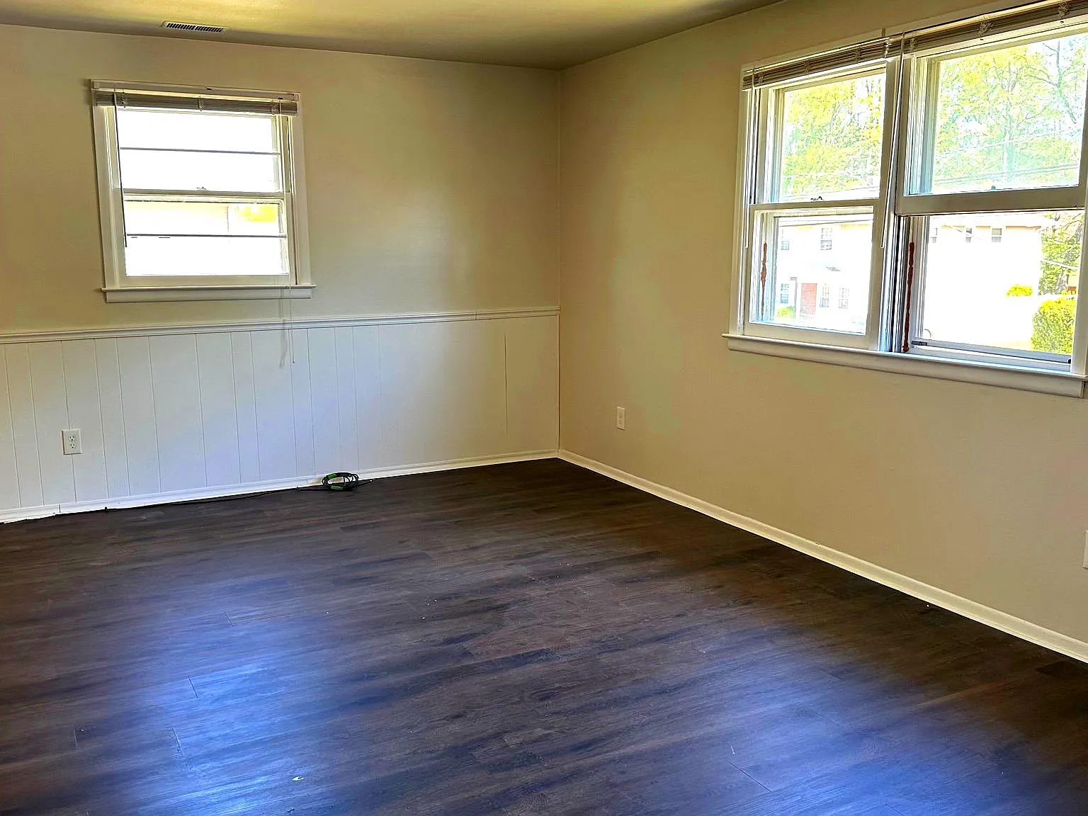 2 bed, 1.0 bath, 1040 sqft, $2,100 — Photo 4