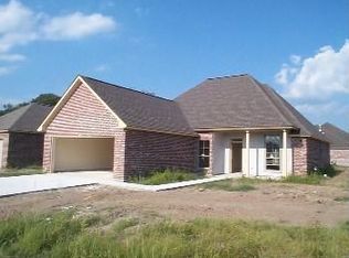 1920 S Brookhaven Ave, Gonzales, LA 70737