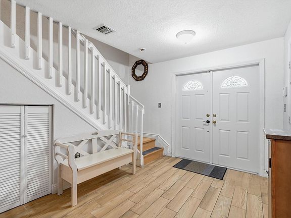 2nd image of 5880 SW 99th Terrace