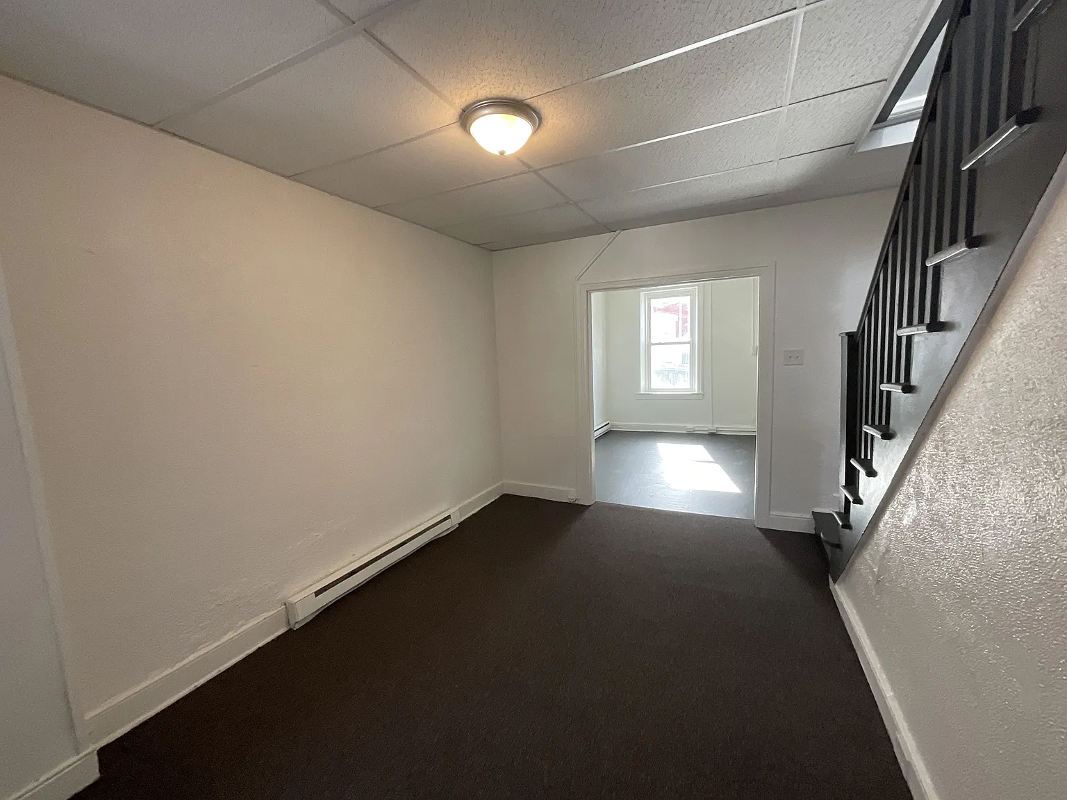 141 E Maple St, York - 1 — Photo 4