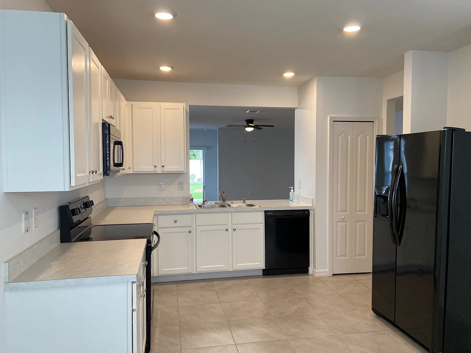 3037 Gibraltar Boulevard - 1 — Photo 3