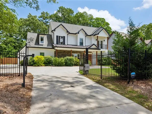 2721 Old Concord Rd SE, Smyrna, GA 30082