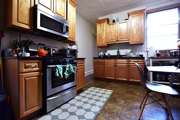 Rented by Coda Real Estate NYC | media 28