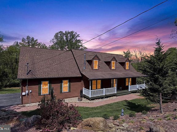 2nd image of 717 Bragg Dr