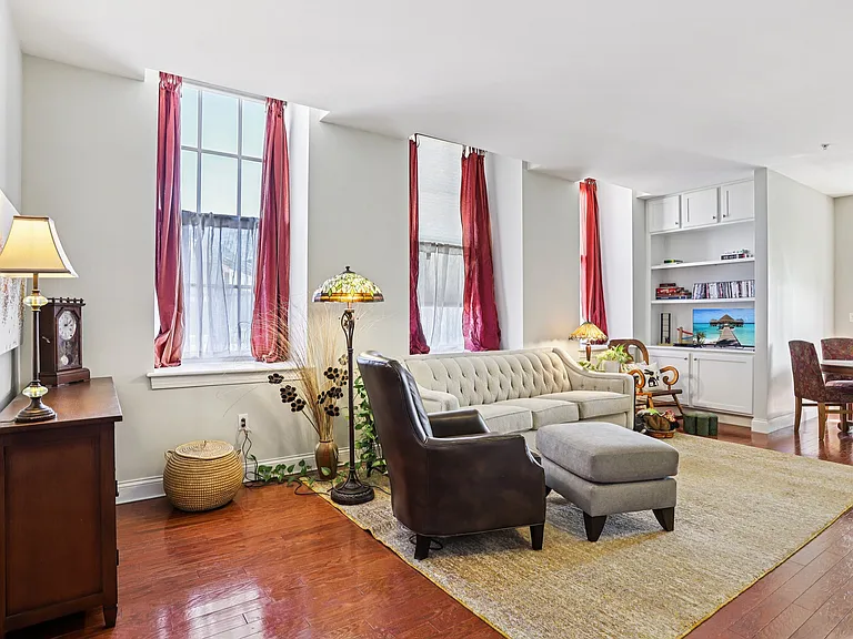 1515 Lafayette Ave #114 — Photo 5