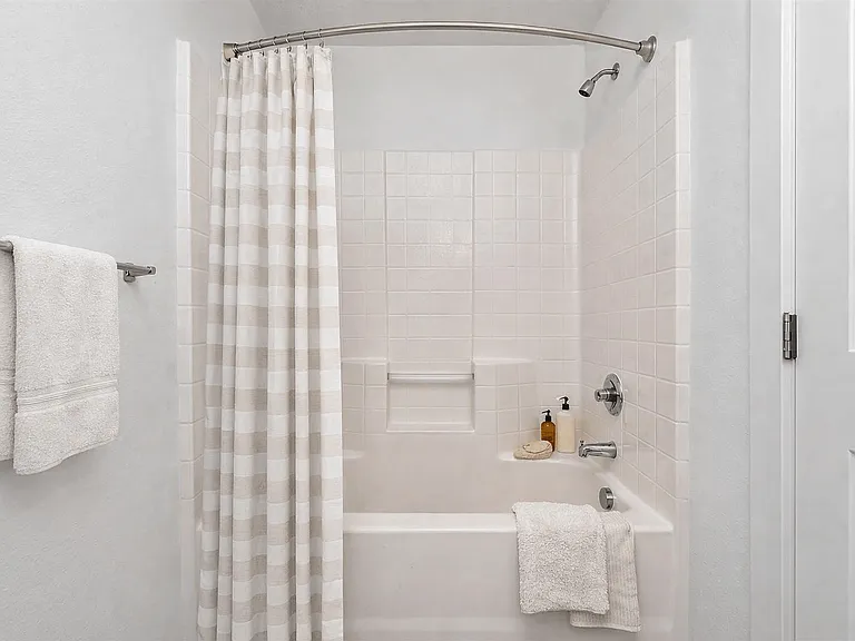 Bowery Point Townhomes — Photo 13
