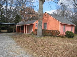 5089 Lake Dr, Forest Park, GA 30297