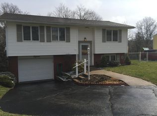 15 Kelly Dr, Wheeling, WV