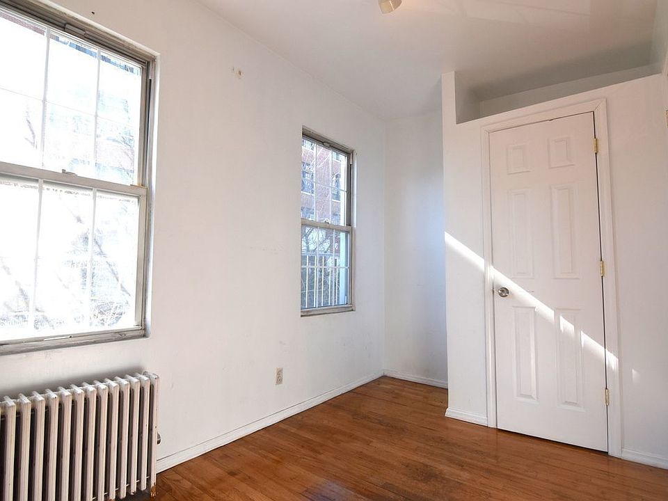 2nd image of 213 N 5th St #3C