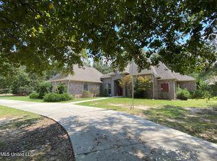 6050 Woods Rd, Picayune, MS 39466