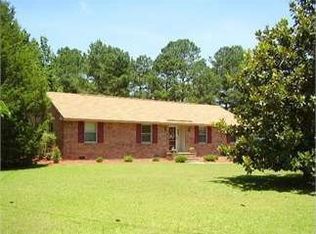 313 Guildford Cir, Florence, SC 29501