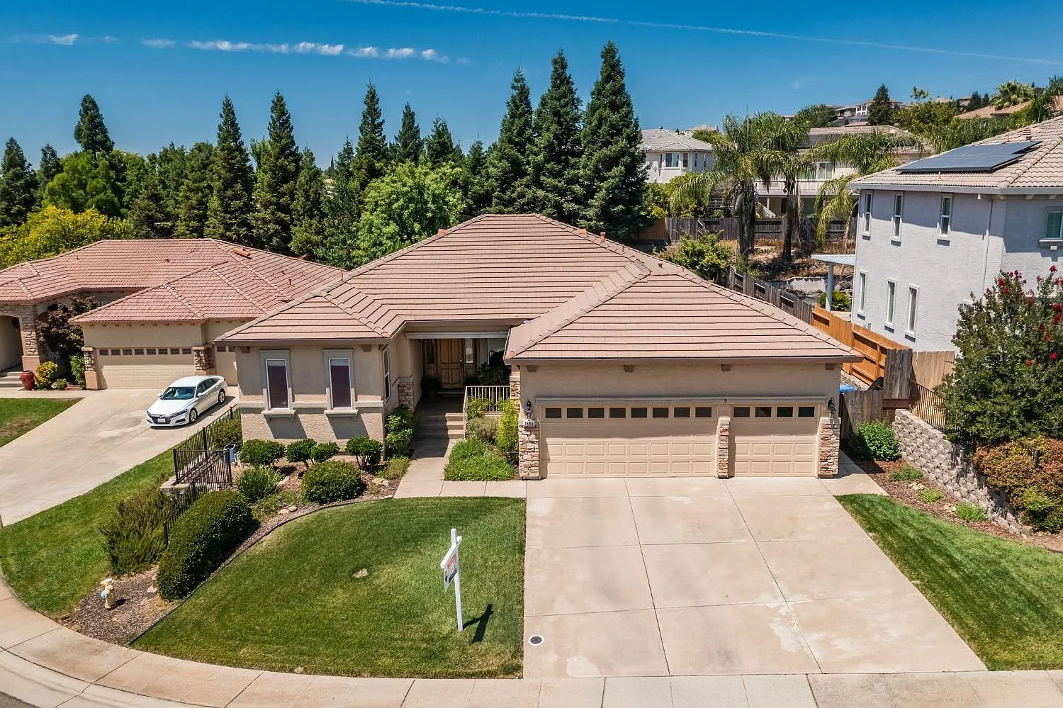 1666 Tibessart Ct photo 1