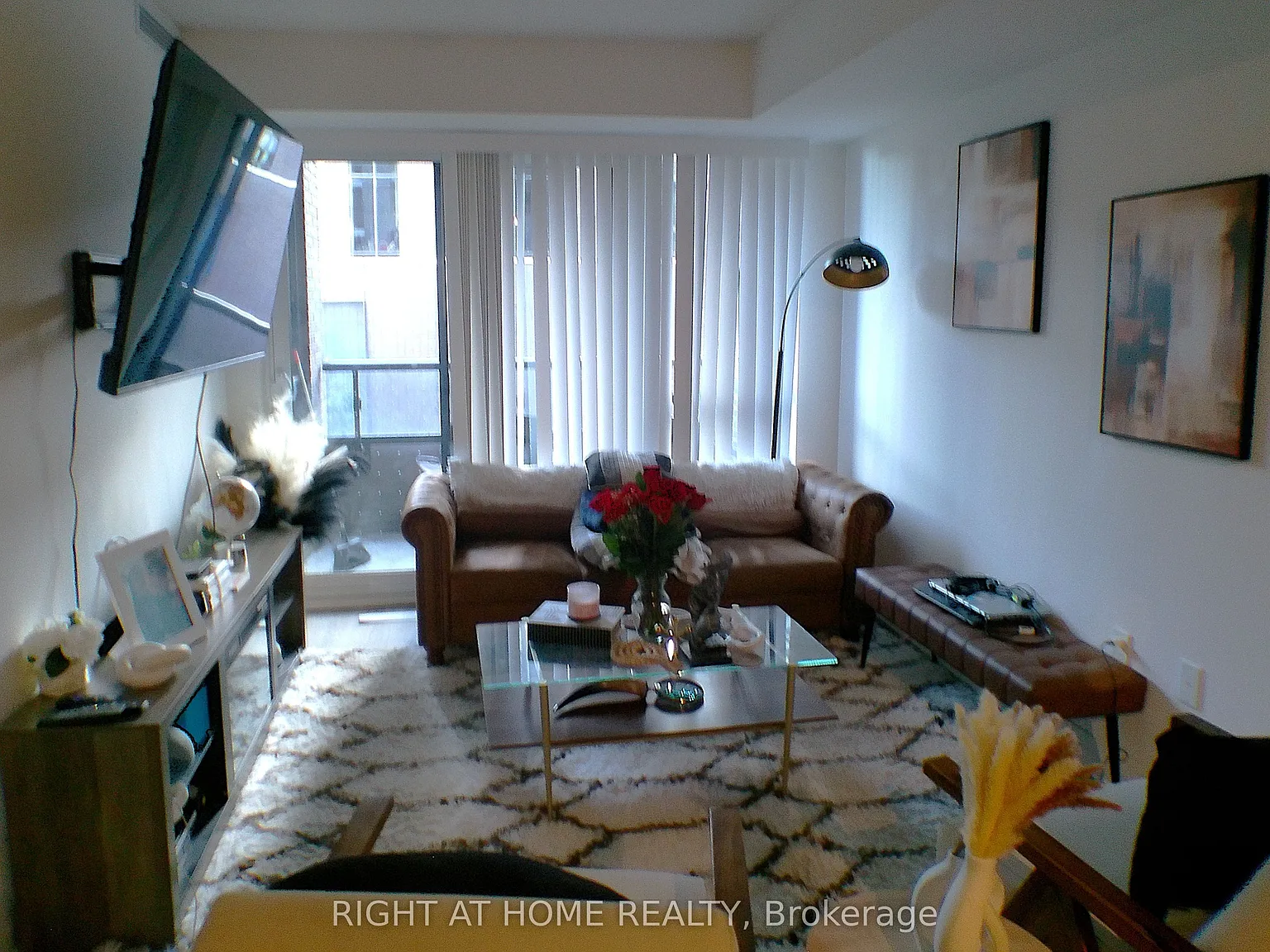 2 bed, $2,400 — Photo 3